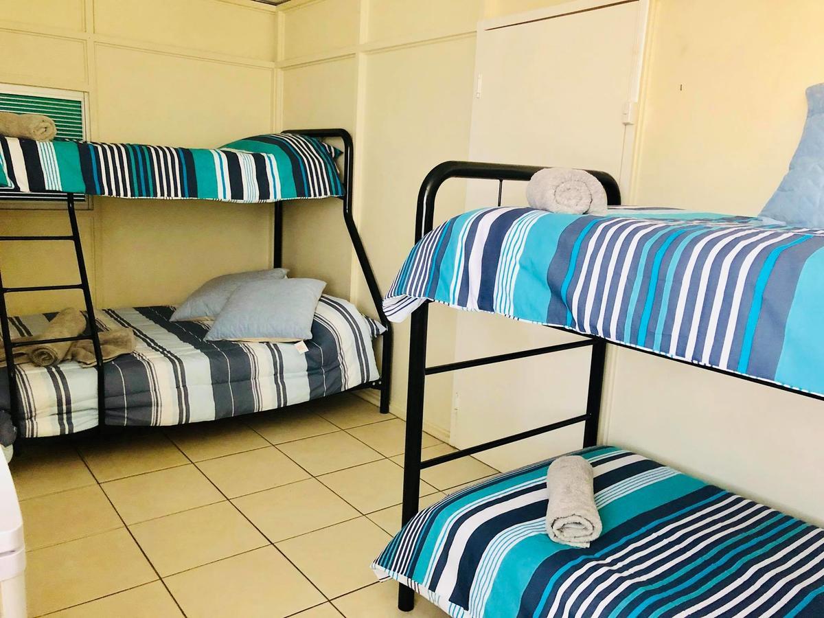 Accommodation @ Isa マウント・アイザ エクステリア 写真